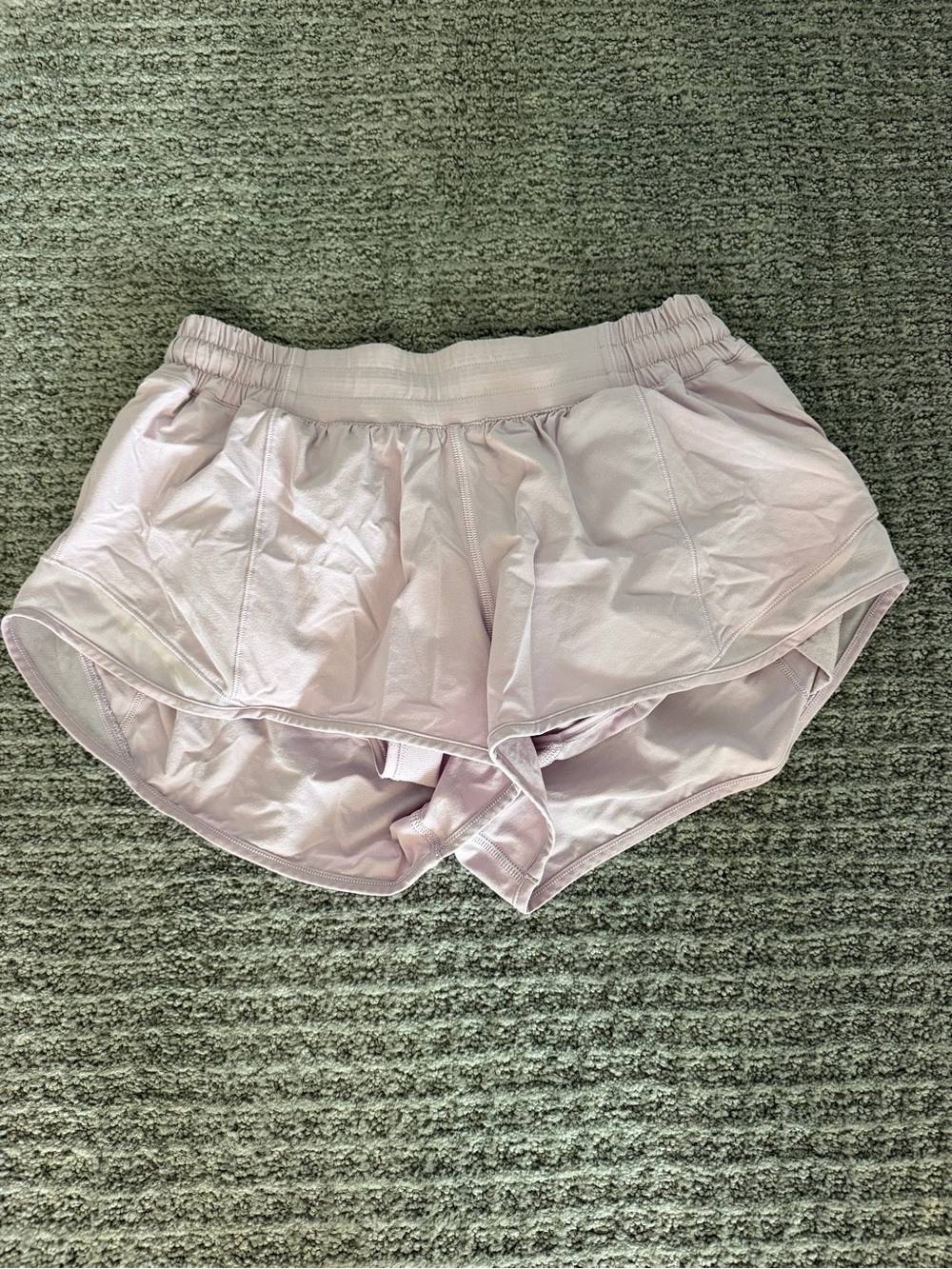 lululemon athletica Light Purple Hotty Hot Low-Rise Shorts 2.5”